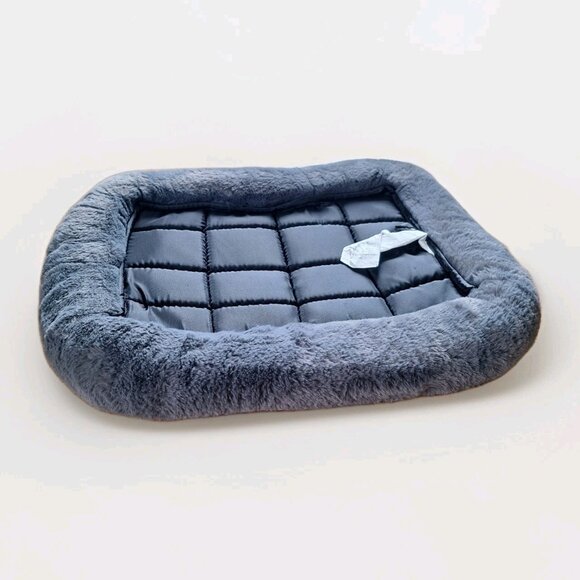 SMALL PET BED + DISH BUNDLE  EXCELLENT CONDITION - Picture 8 of 8